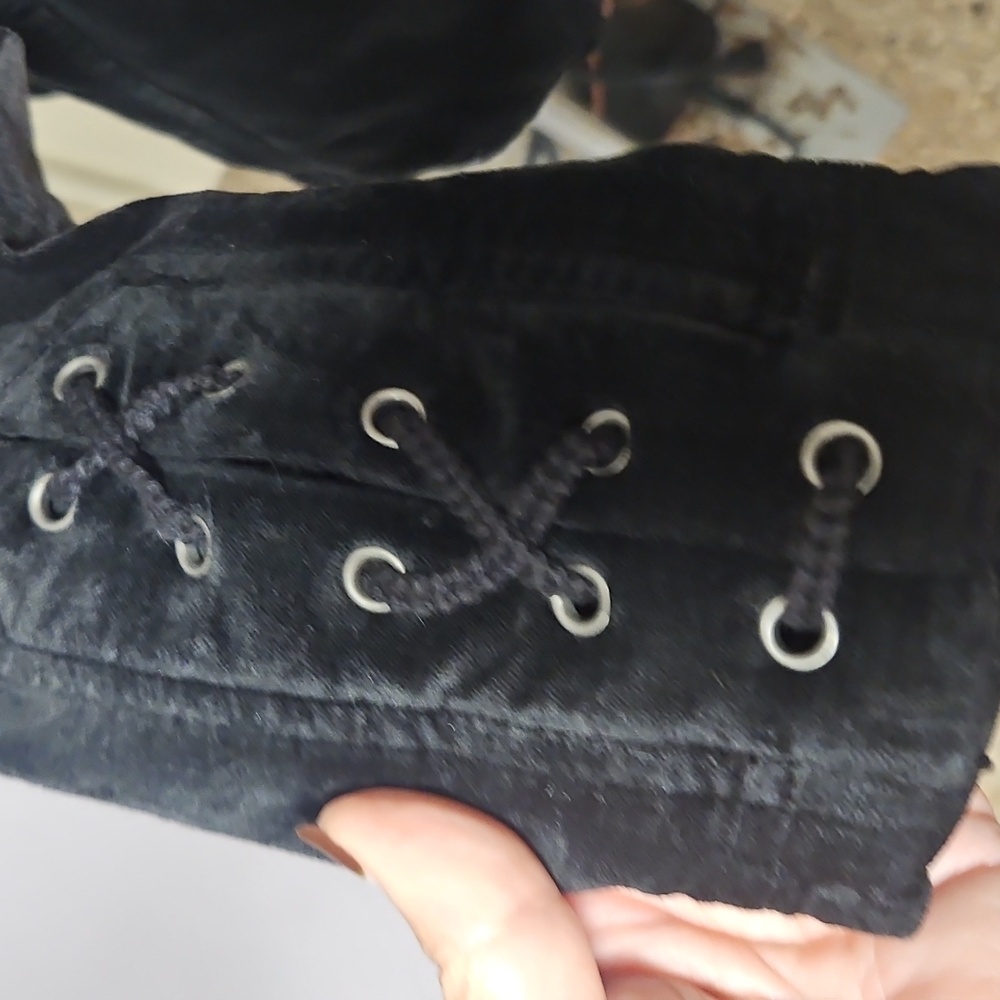 Free Peopke Black Velvet Jacket - Picture 2 of 14